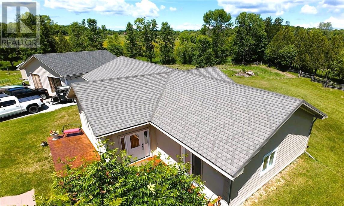 14 Maplewood Trail, Kagawong, ON - Outdoor