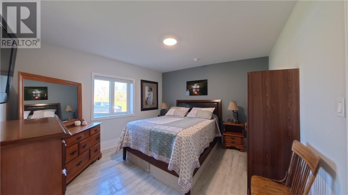 14 Maplewood Trail, Kagawong, ON - Indoor Photo Showing Bedroom