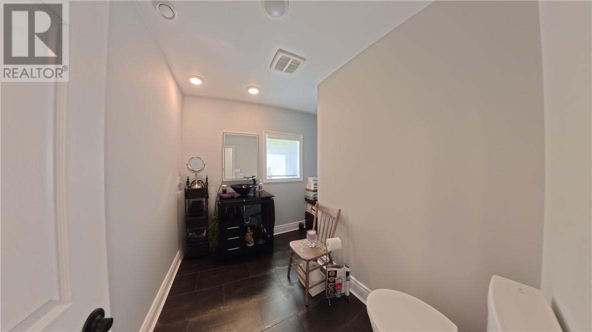 14 Maplewood Trail, Kagawong, ON - Indoor Photo Showing Other Room