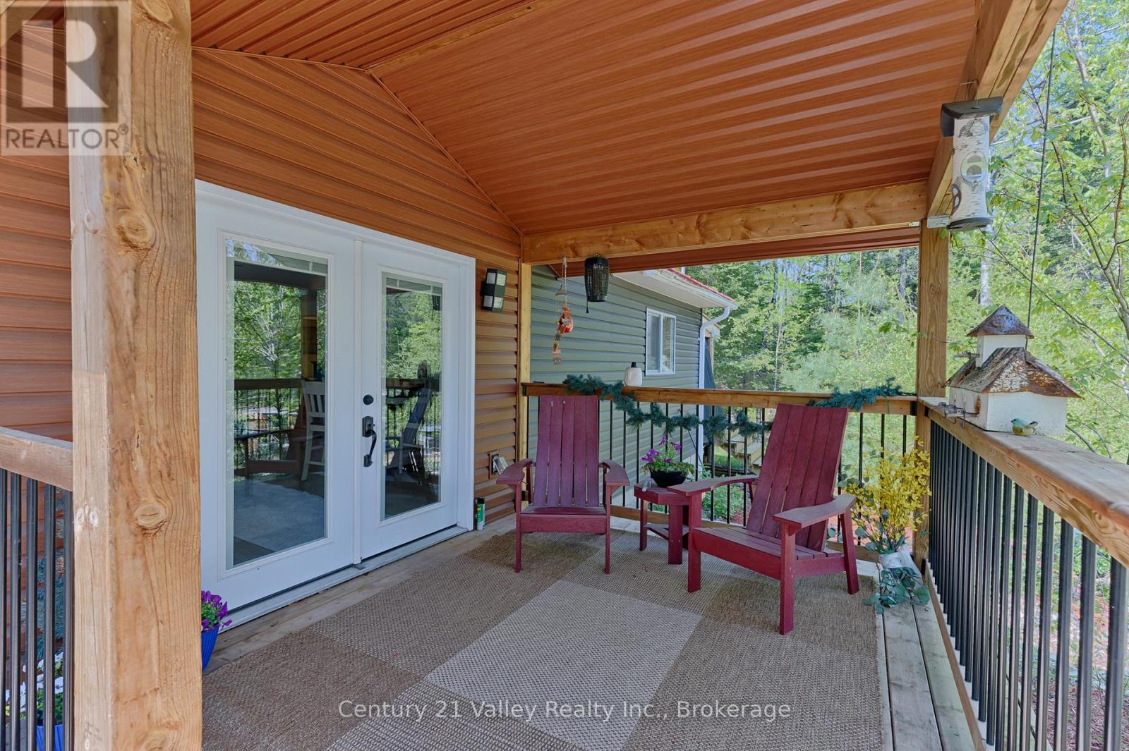 593 Inglis Road, Greater Madawaska, ON - Outdoor With Deck Patio Veranda With Exterior