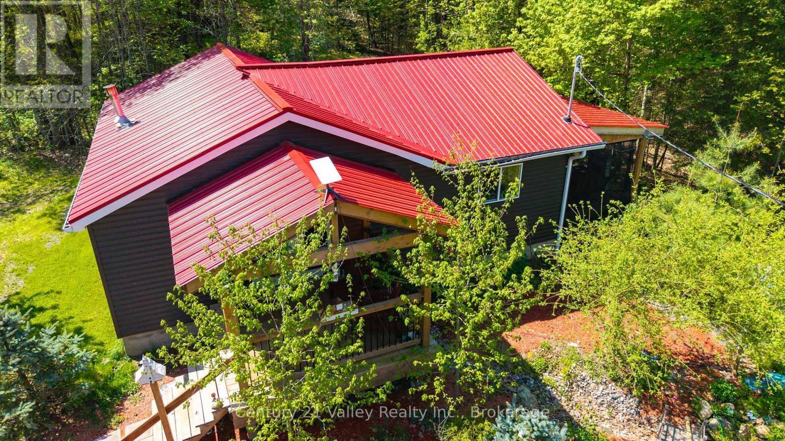 593 Inglis Road, Greater Madawaska, ON - Outdoor