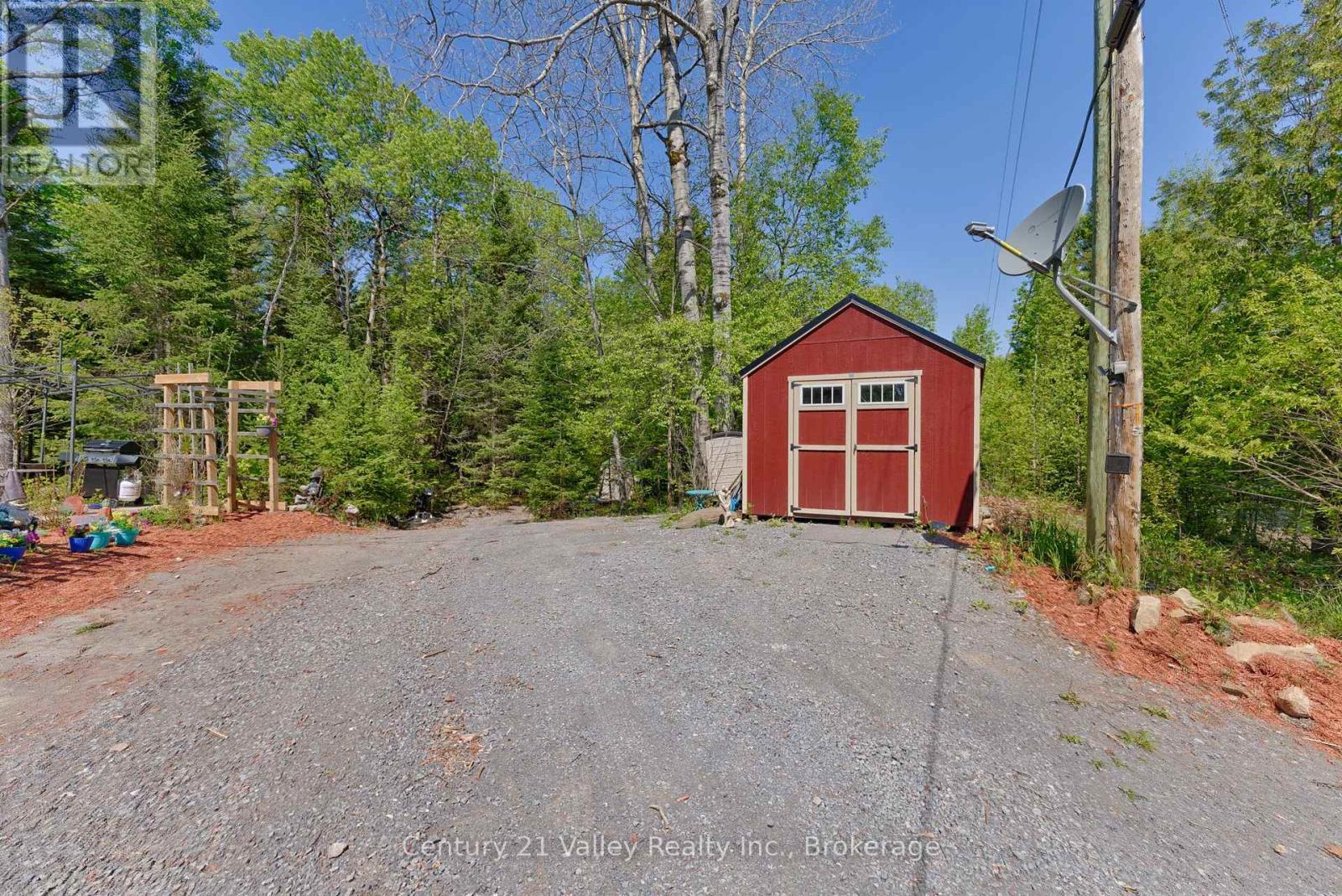 593 Inglis Road, Greater Madawaska, ON - Outdoor