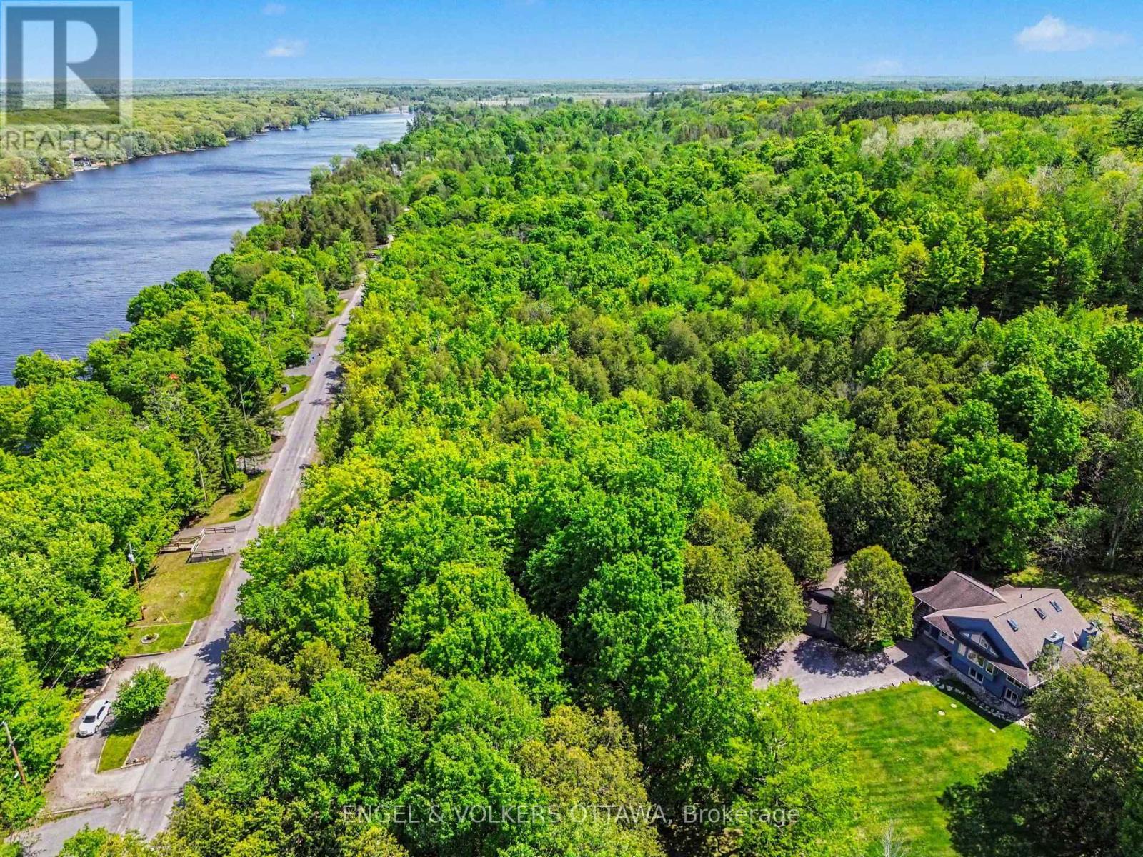 4637 Northwoods Drive, Ottawa, ON - Outdoor With View
