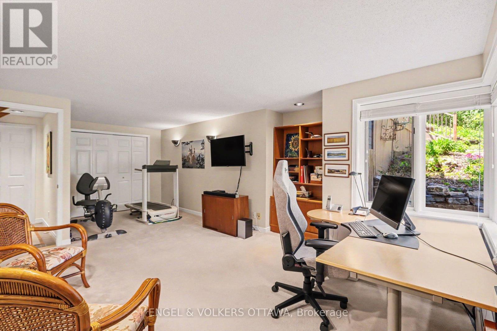 4637 Northwoods Drive, Ottawa, ON - Indoor Photo Showing Office