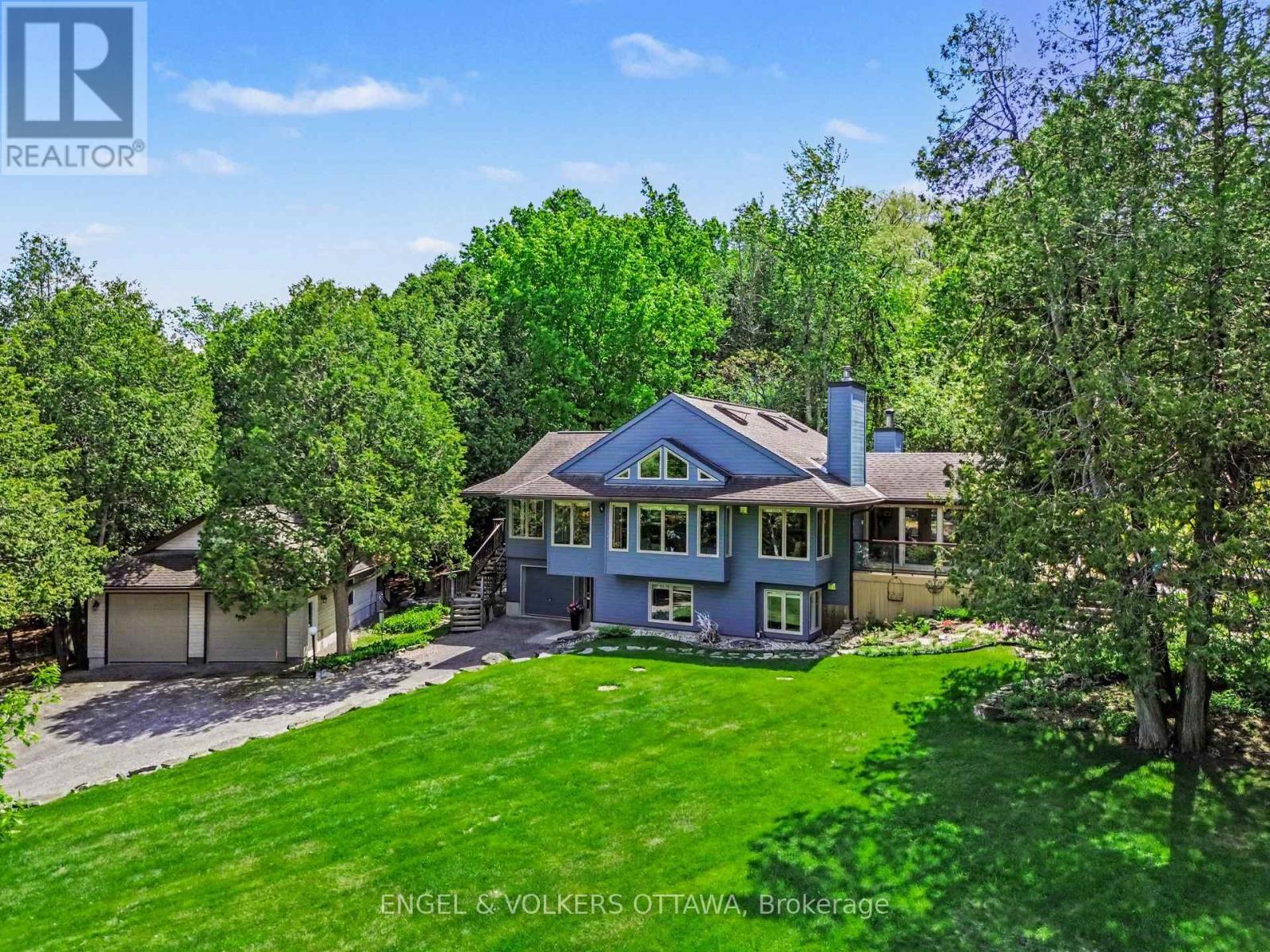 4637 Northwoods Drive, Ottawa, ON - Outdoor With Deck Patio Veranda