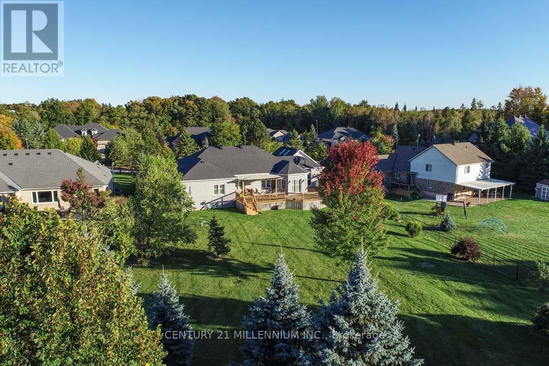 8 Castlewood Court, Caledon, ON - Outdoor