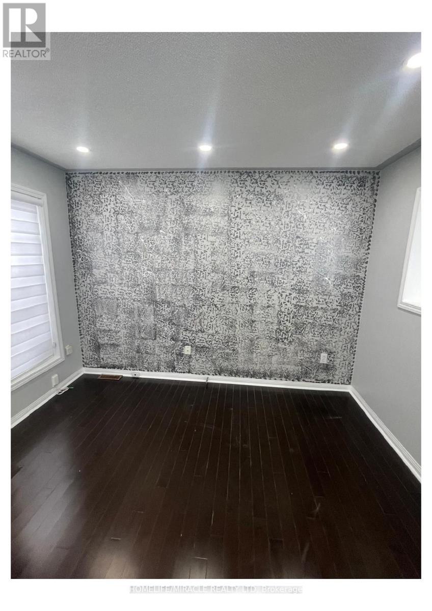 55 Secord Crescent, Brampton, ON - Indoor Photo Showing Other Room