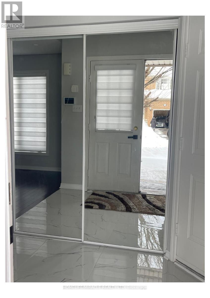 55 Secord Crescent, Brampton, ON - Indoor Photo Showing Other Room