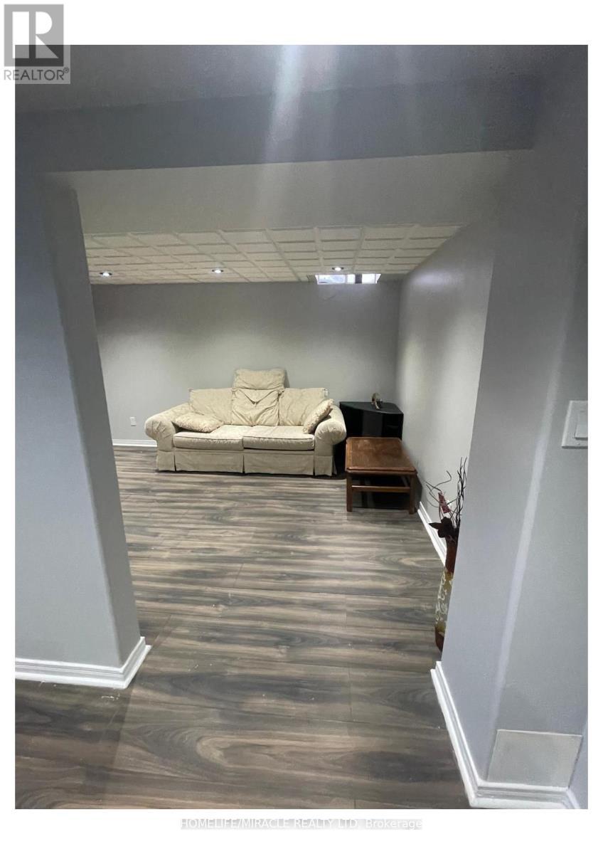 55 Secord Crescent, Brampton, ON - Indoor Photo Showing Other Room