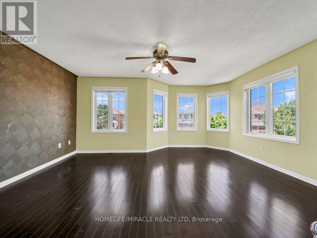55 Secord Crescent, Brampton, ON - Indoor Photo Showing Other Room