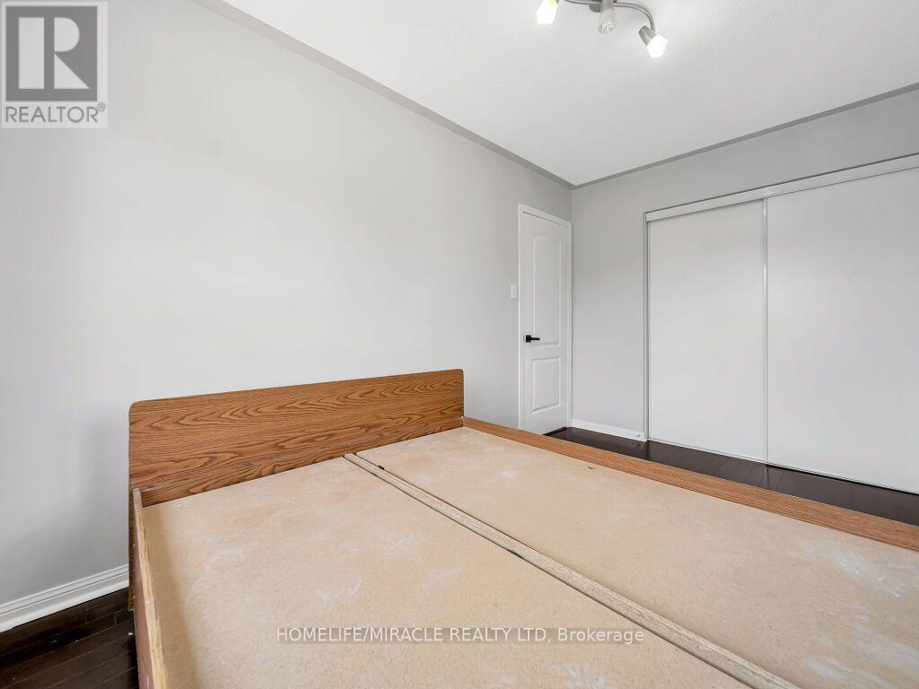 55 Secord Crescent, Brampton, ON - Indoor Photo Showing Other Room