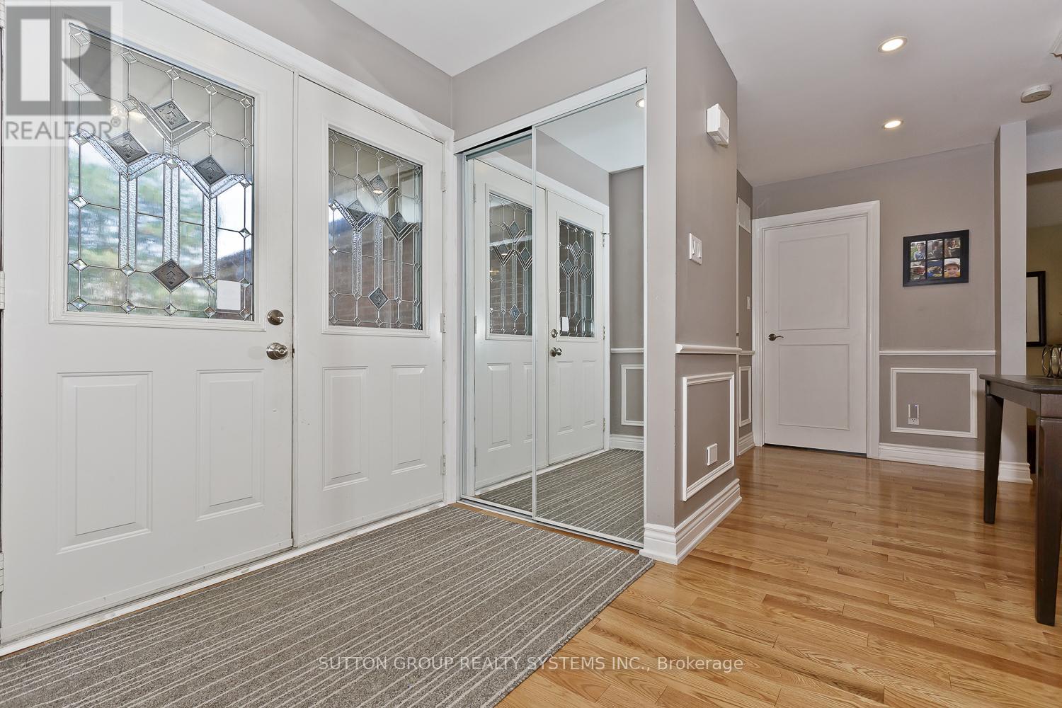 6686 Barrisdale Drive, Mississauga, ON