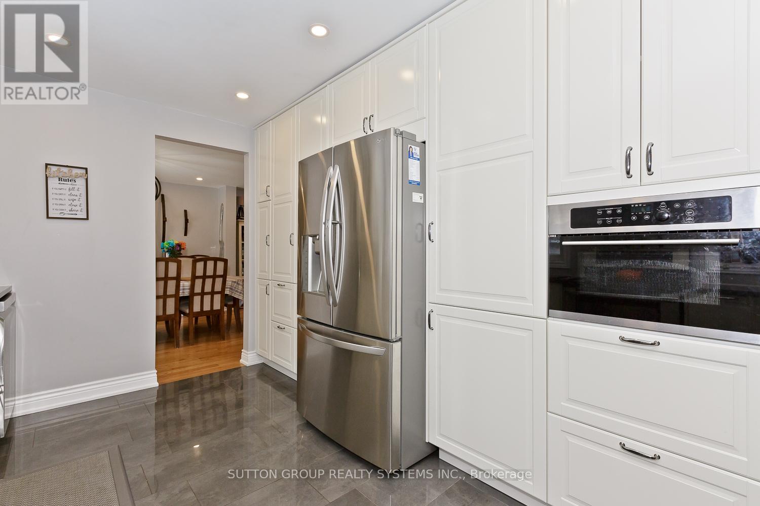 6686 Barrisdale Drive, Mississauga, ON