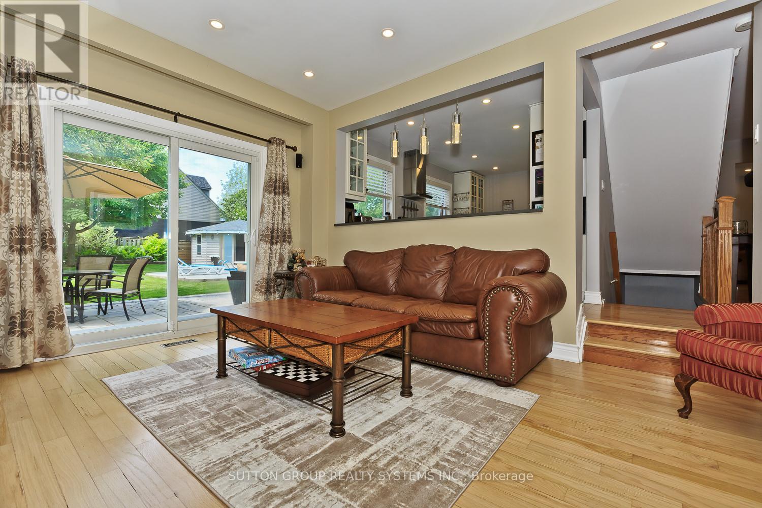 6686 Barrisdale Drive, Mississauga, ON