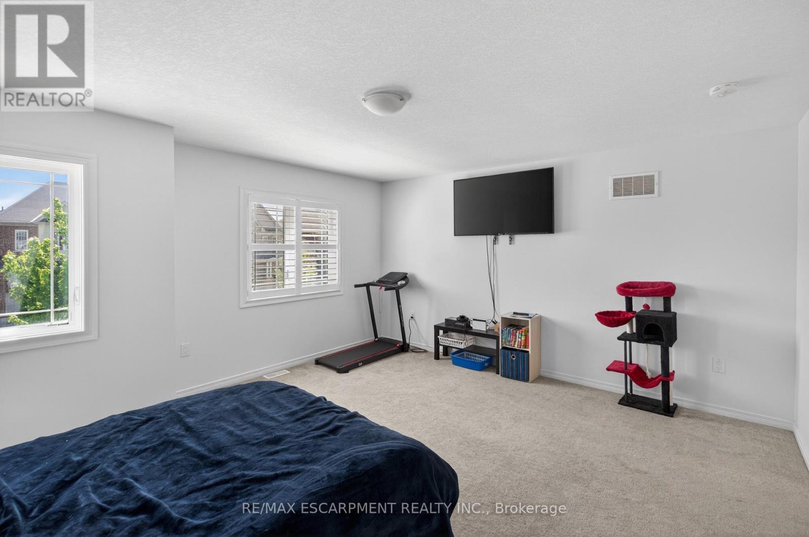 9 Fleming Crescent, Haldimand, ON - Indoor Photo Showing Other Room