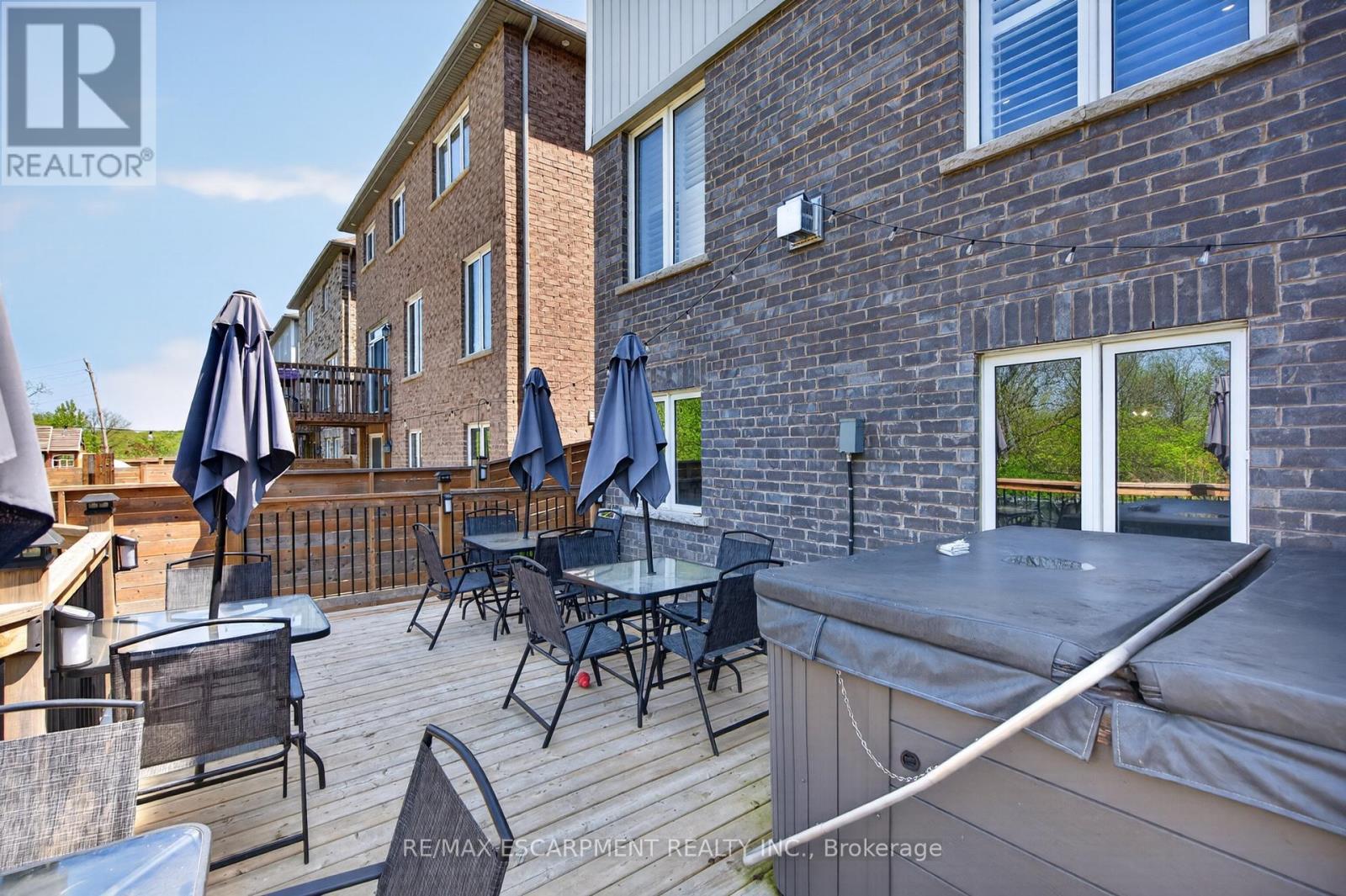9 Fleming Crescent, Haldimand, ON - Outdoor With Deck Patio Veranda With Exterior