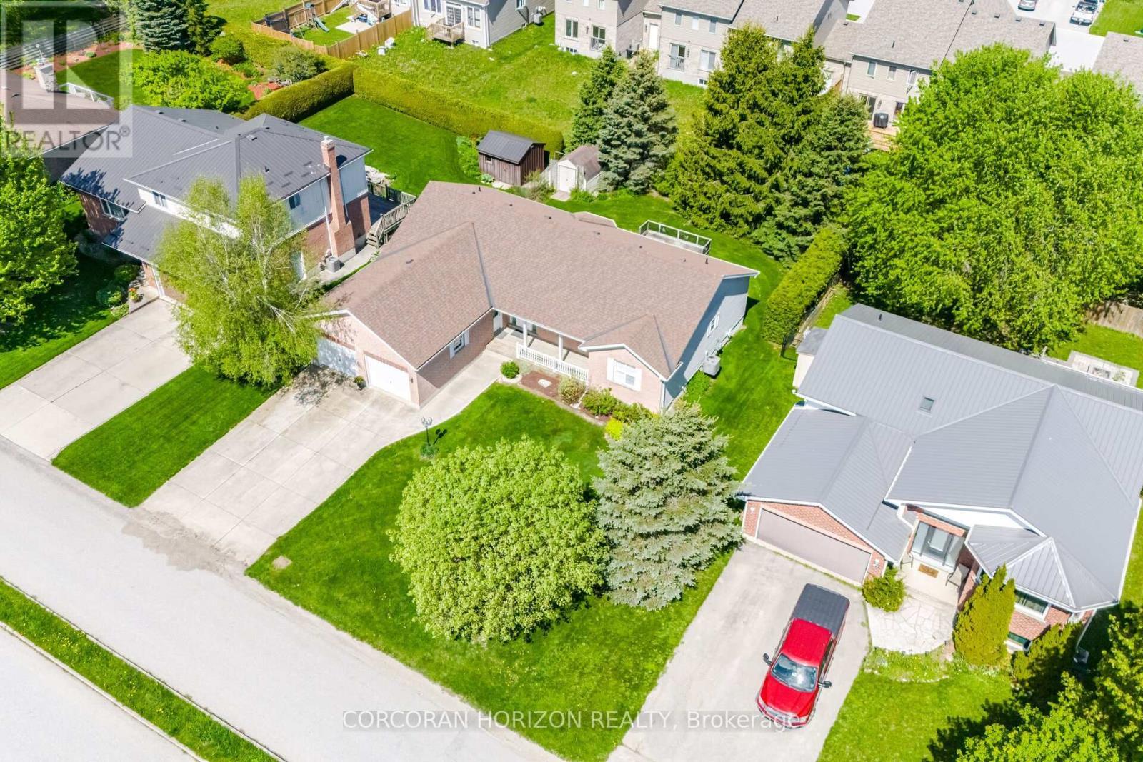 71 Grayview Drive, Grey Highlands, ON - Outdoor With View