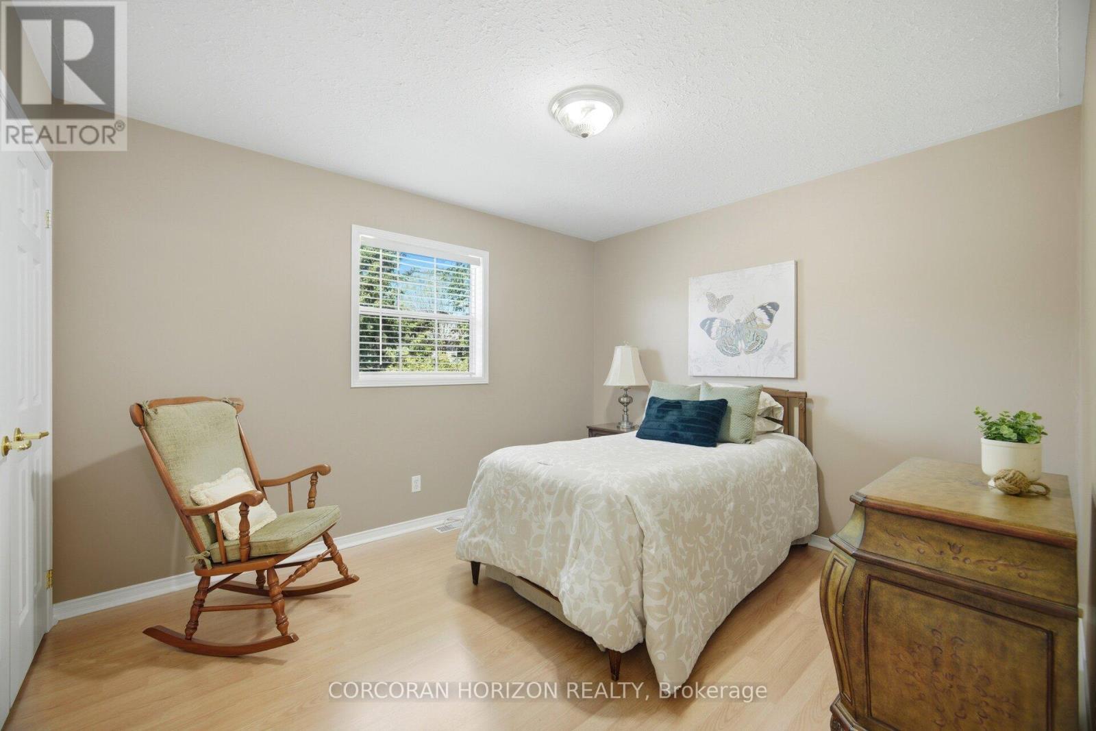 Second Bedroom - 71 Grayview Drive, Grey Highlands, ON - Indoor Photo Showing Bedroom