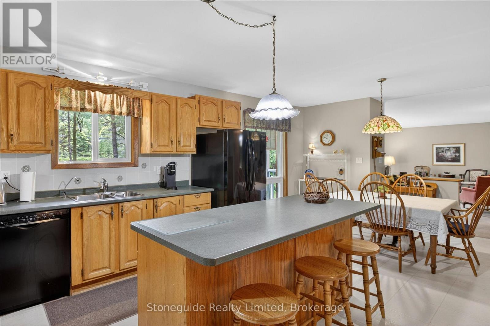 3786 Hwy 28 Highway, Douro-Dummer, ON - Indoor