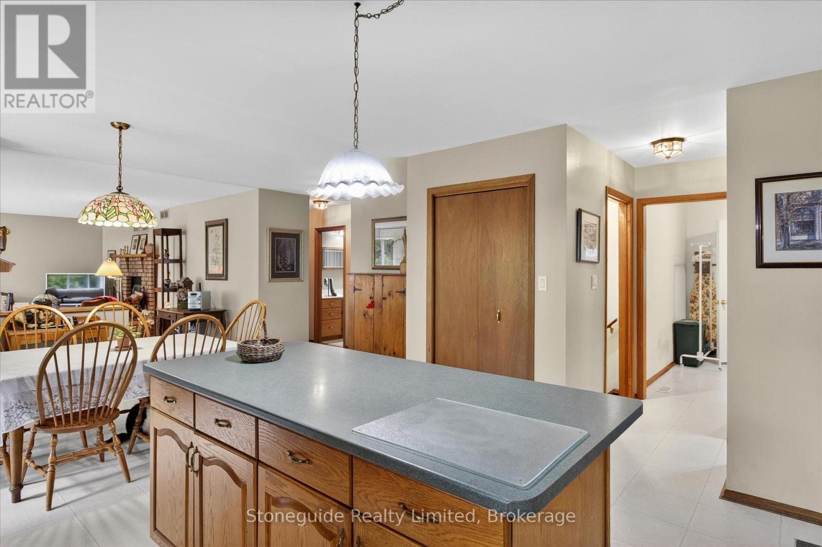 3786 Hwy 28 Highway, Douro-Dummer, ON - Indoor Photo Showing Dining Room