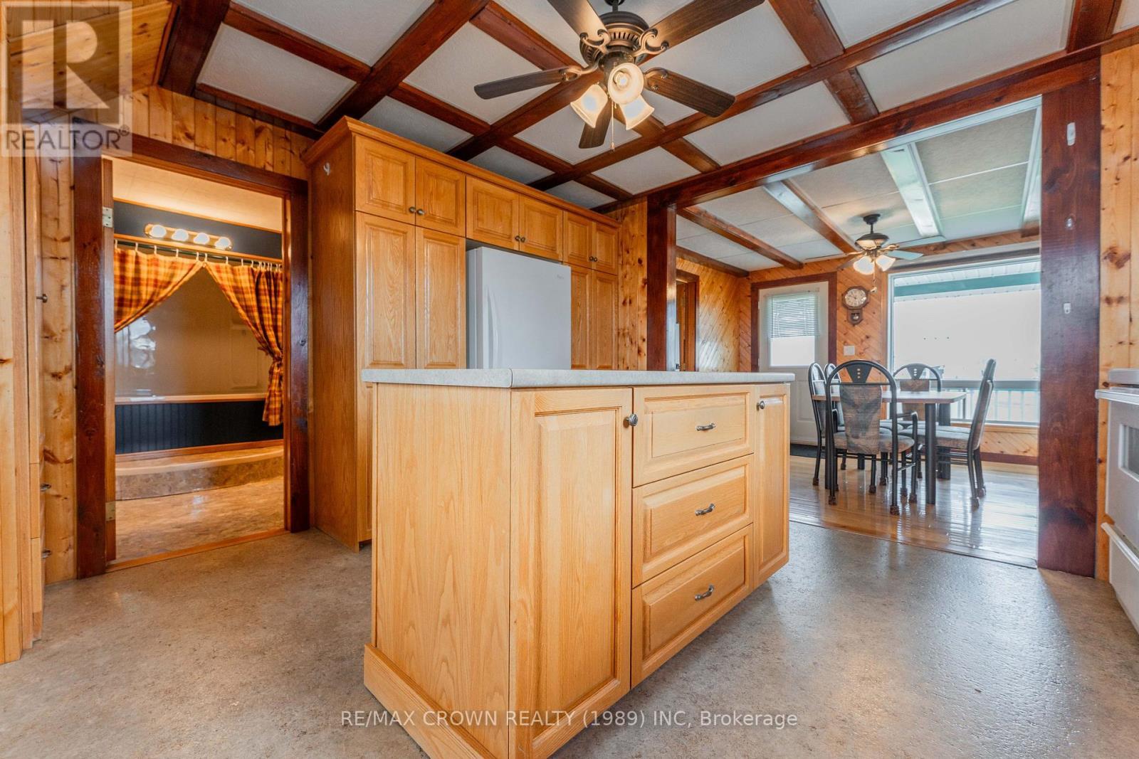 32 Frontenac Crescent, Kapuskasing, ON - Indoor