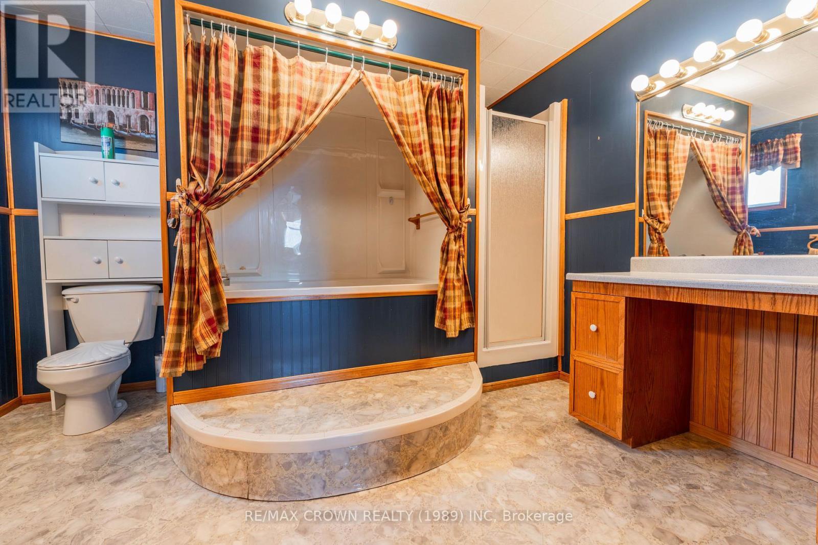 32 Frontenac Crescent, Kapuskasing, ON - Indoor