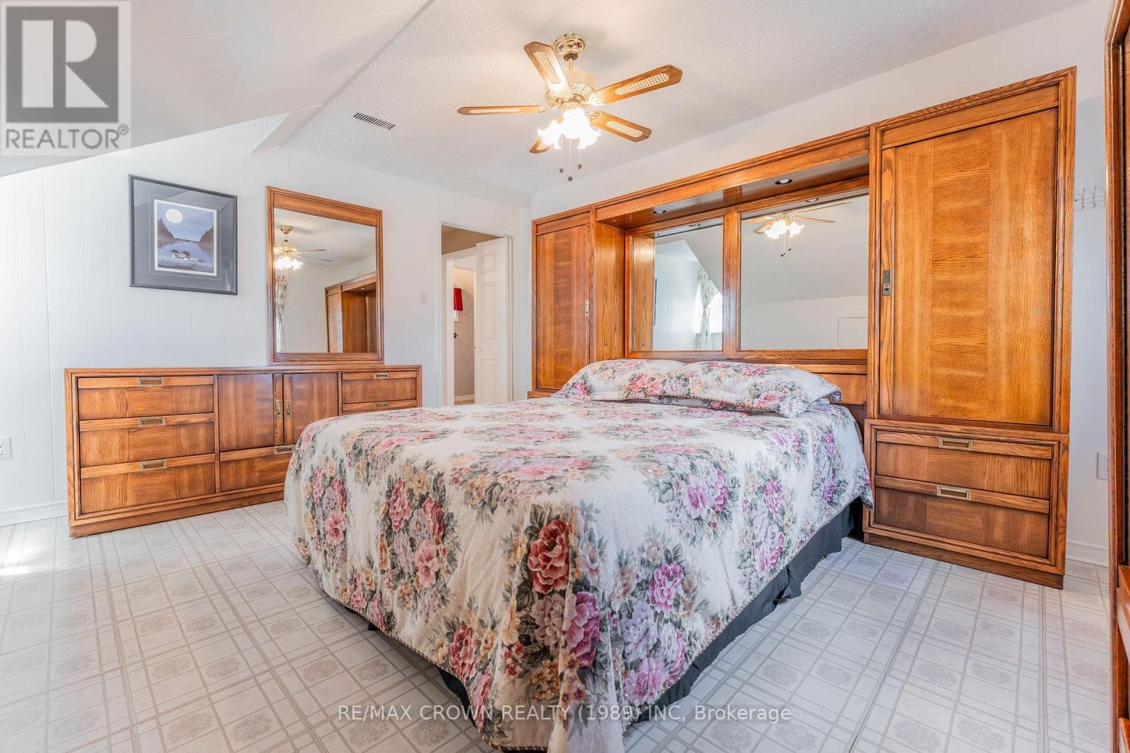 32 Frontenac Crescent, Kapuskasing, ON - Indoor Photo Showing Bedroom