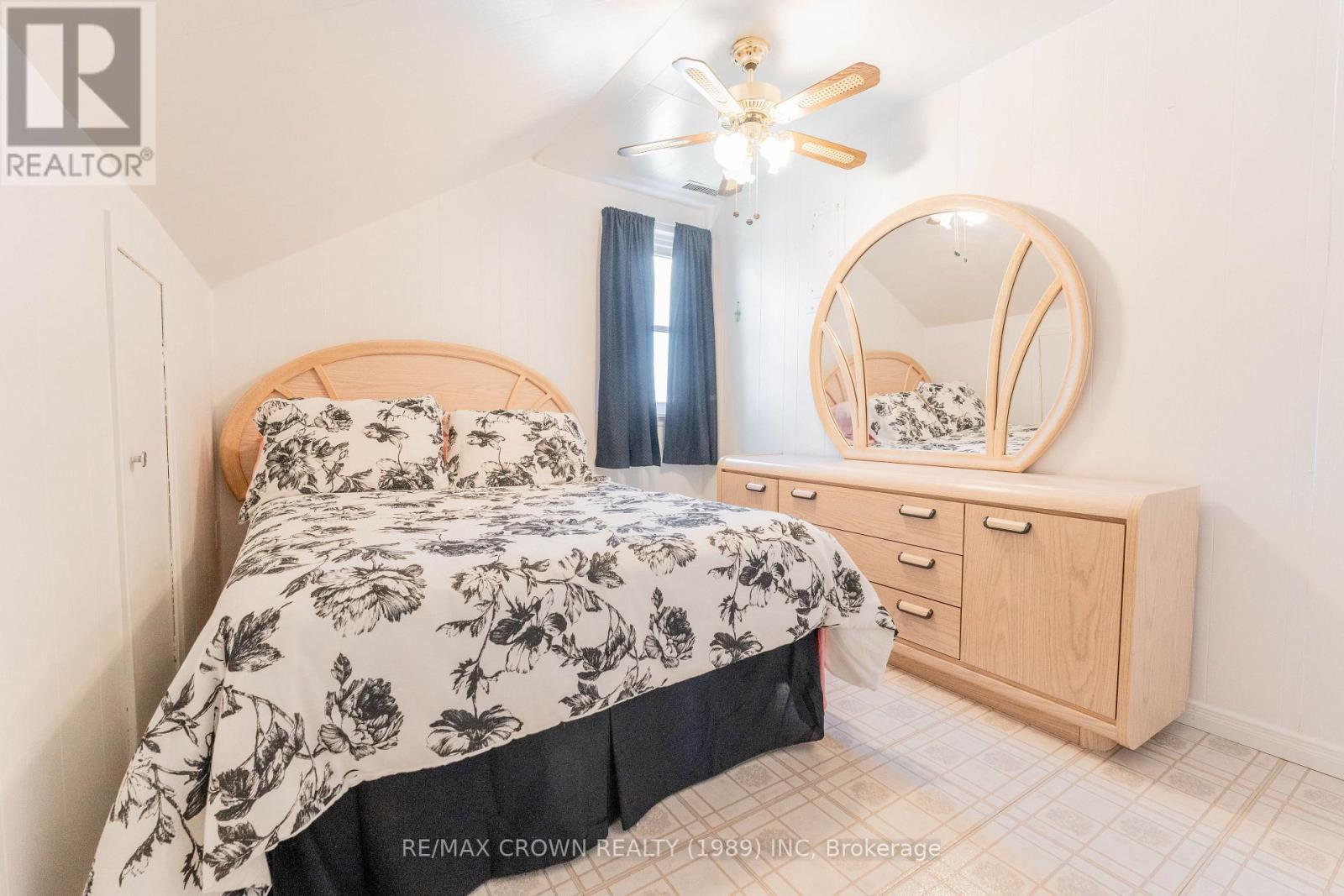 32 Frontenac Crescent, Kapuskasing, ON - Indoor Photo Showing Bedroom
