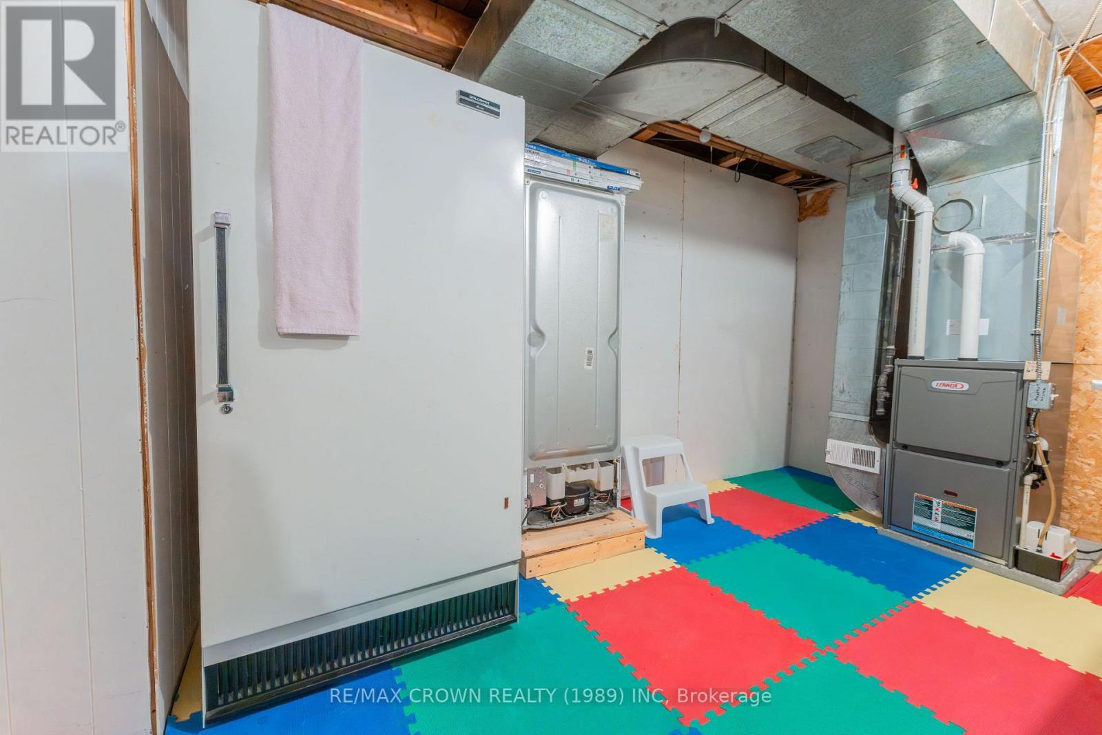 32 Frontenac Crescent, Kapuskasing, ON - Indoor Photo Showing Basement