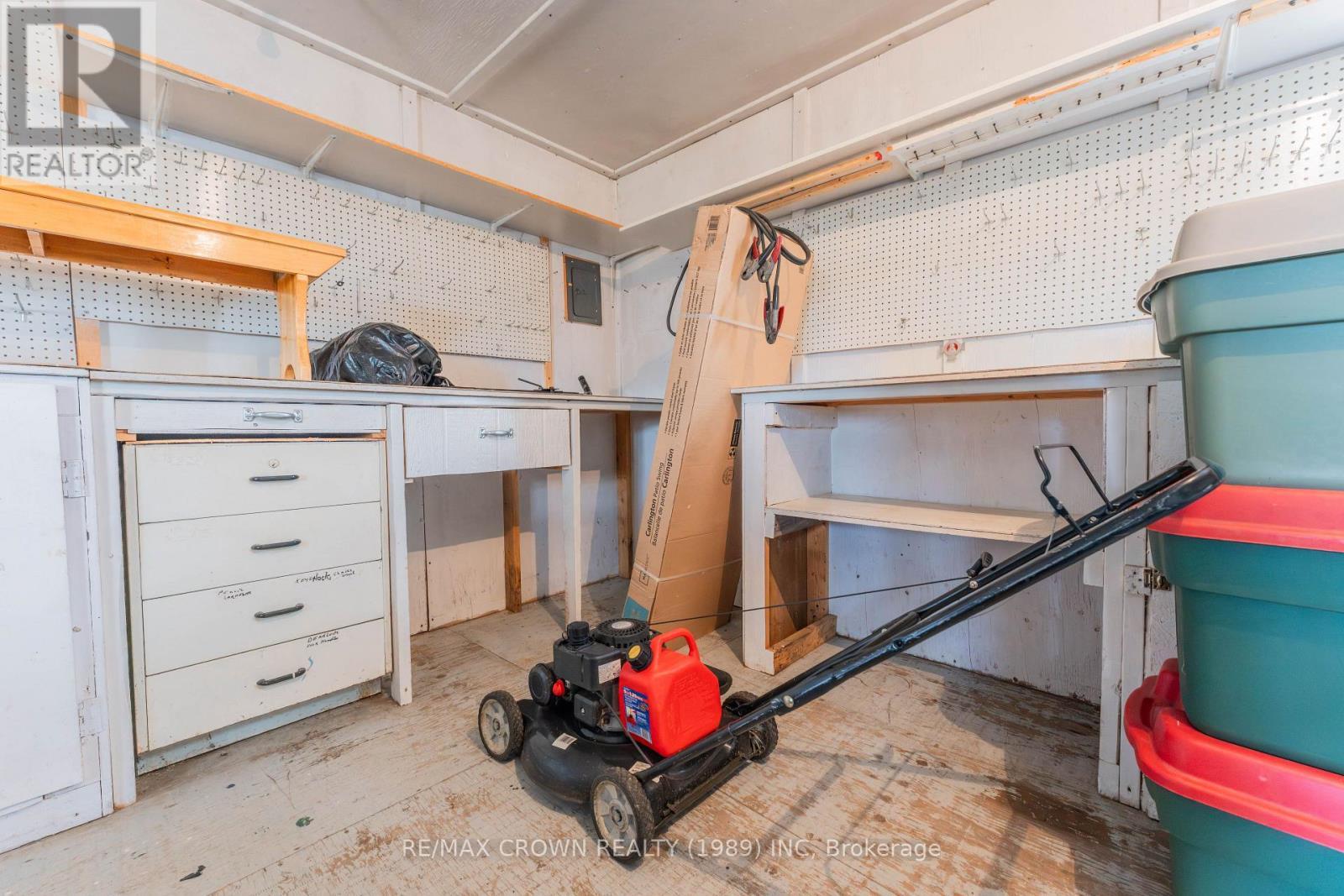 32 Frontenac Crescent, Kapuskasing, ON - Indoor