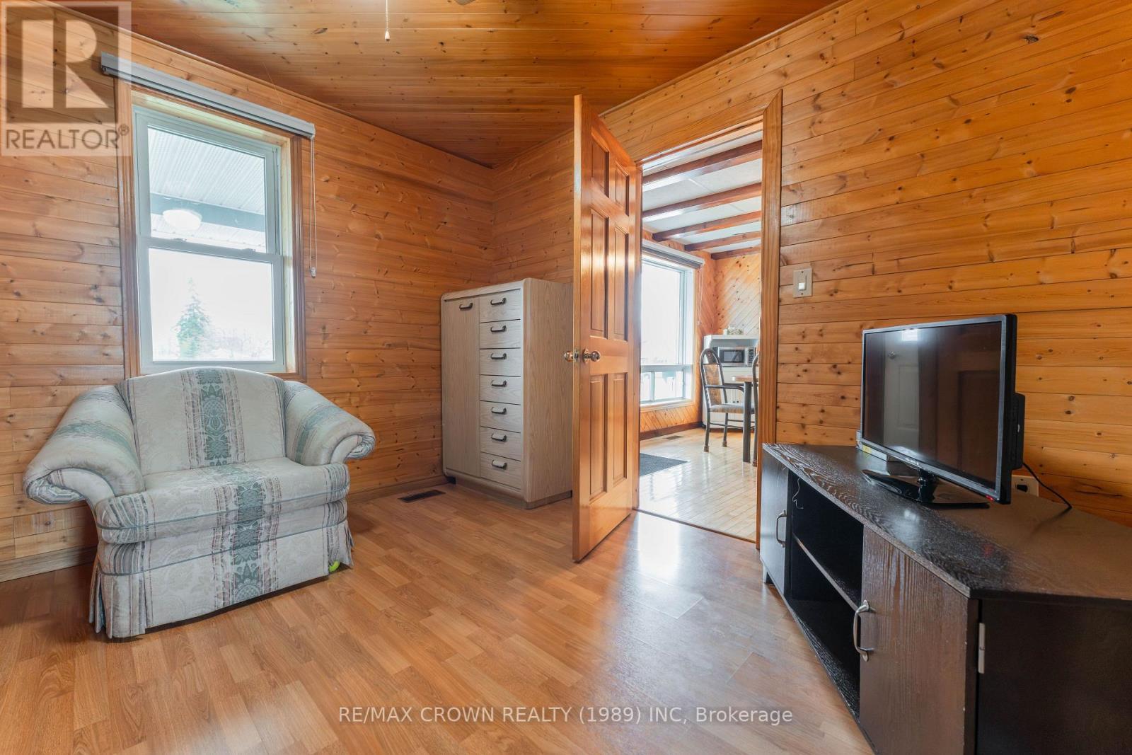 32 Frontenac Crescent, Kapuskasing, ON - Indoor
