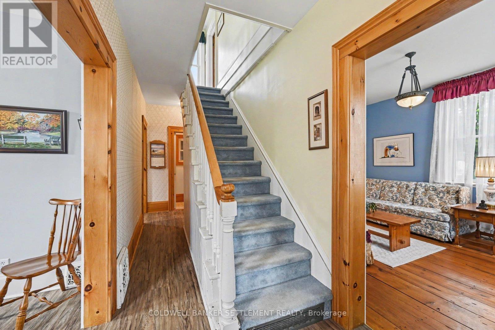 56 Drummond Street E, Perth, ON - Indoor Photo Showing Other Room