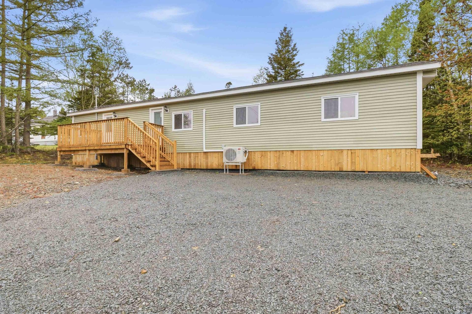 21949 Highway 7, Sheet Harbour, NS