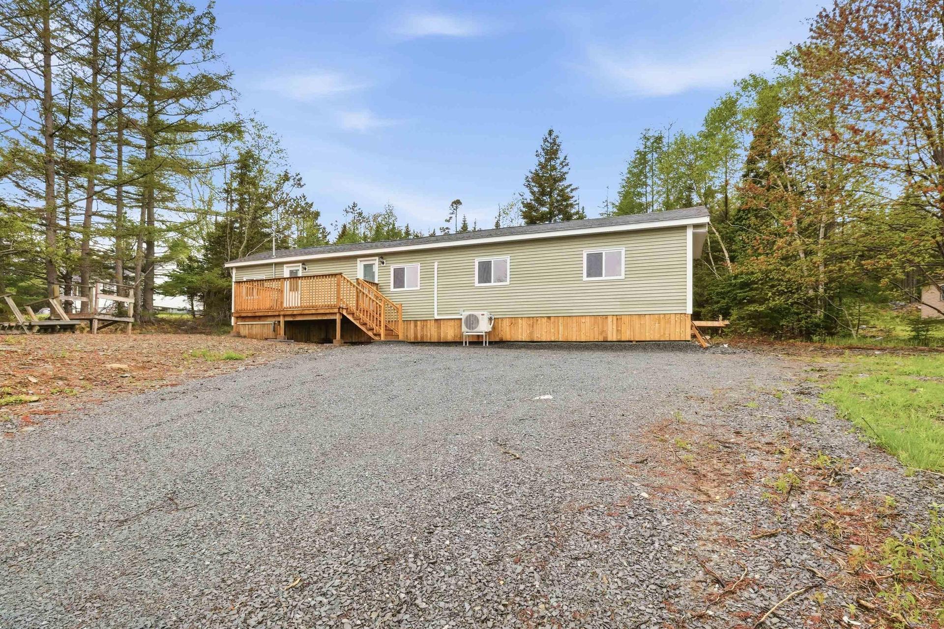 21949 Highway 7, Sheet Harbour, NS