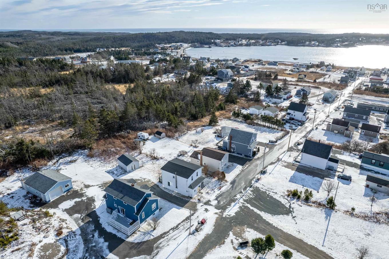 52 Pepperell Street, Louisbourg, NS