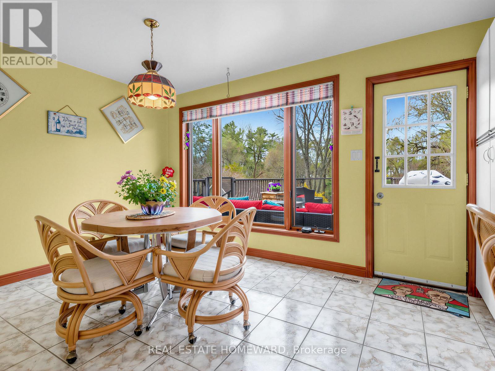 38 Centennial Road, Toronto, ON - Indoor Photo Showing Dining Room