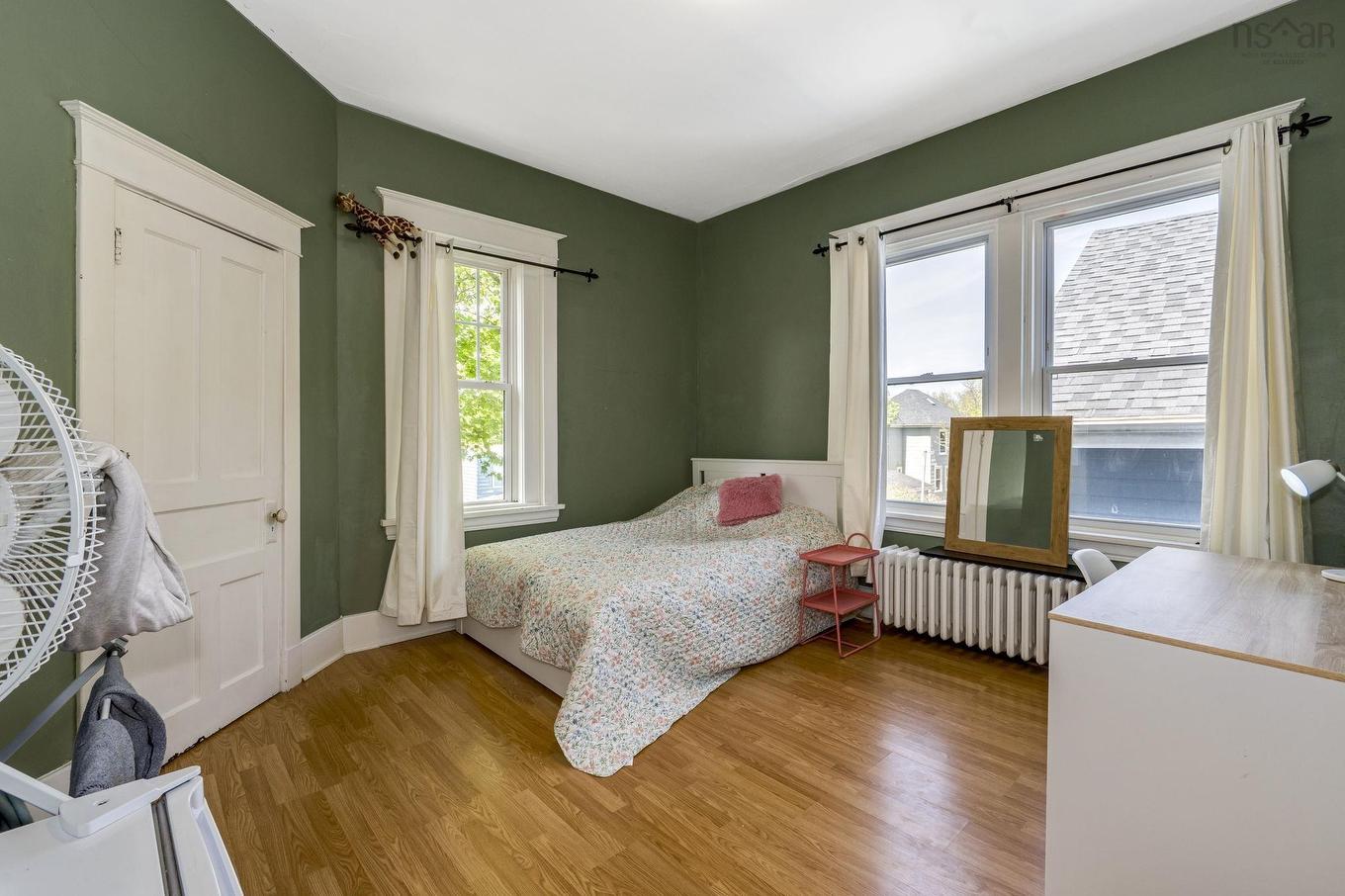 1672/1676 Chestnut Street, Halifax, NS
