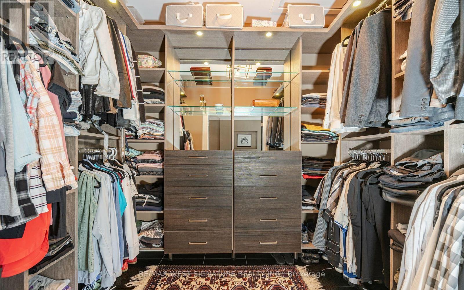 16070 Keele Street, King, ON - Indoor With Storage