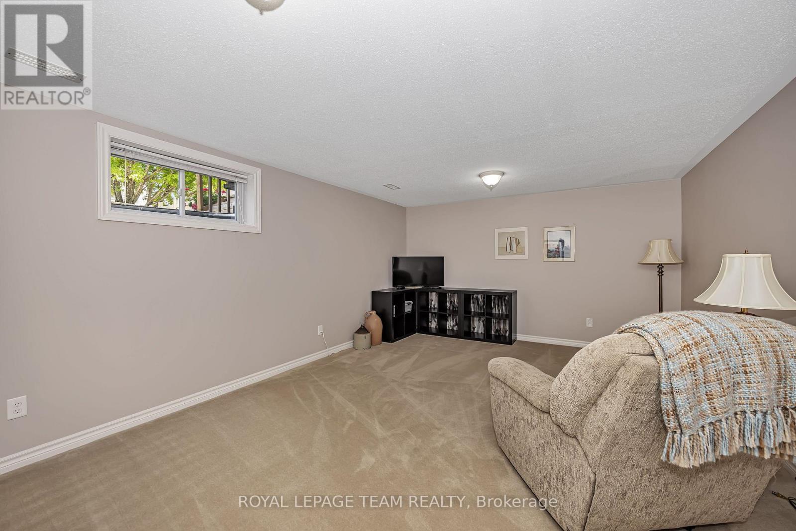 472 Celtic Ridge Crescent, Ottawa, ON - Indoor