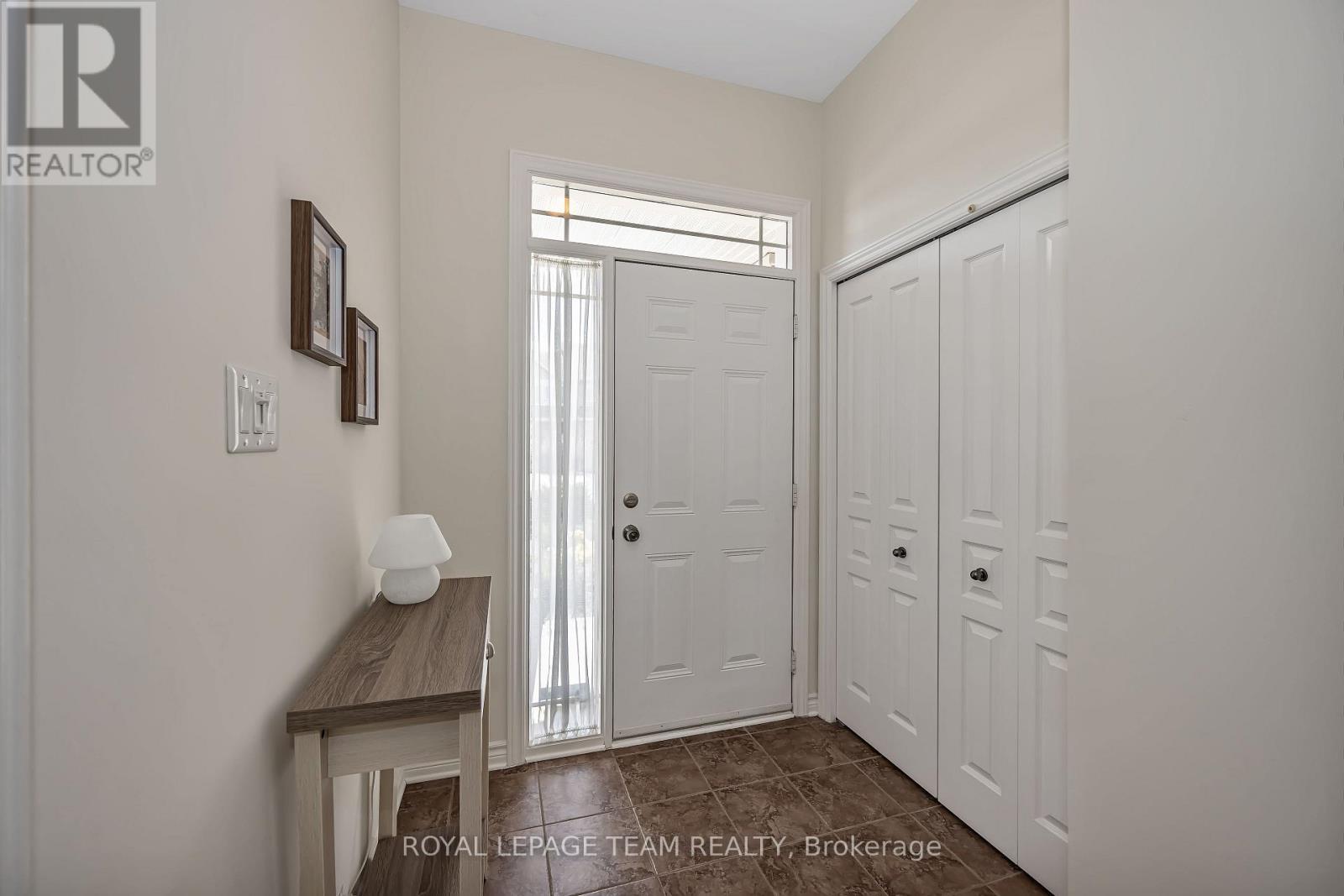 472 Celtic Ridge Crescent, Ottawa, ON - Indoor Photo Showing Other Room