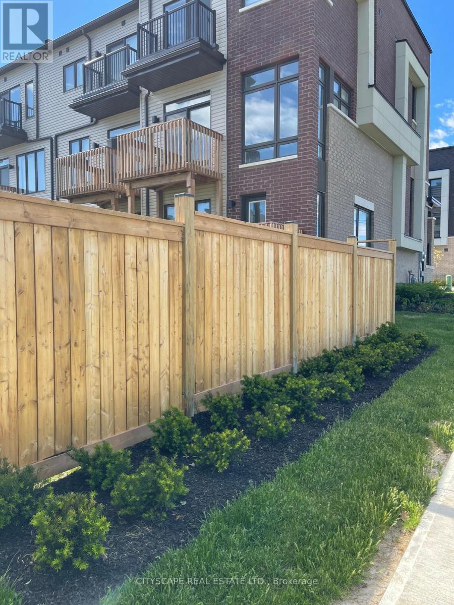 801 Heathrow Path, Oshawa, ON - Outdoor With Balcony