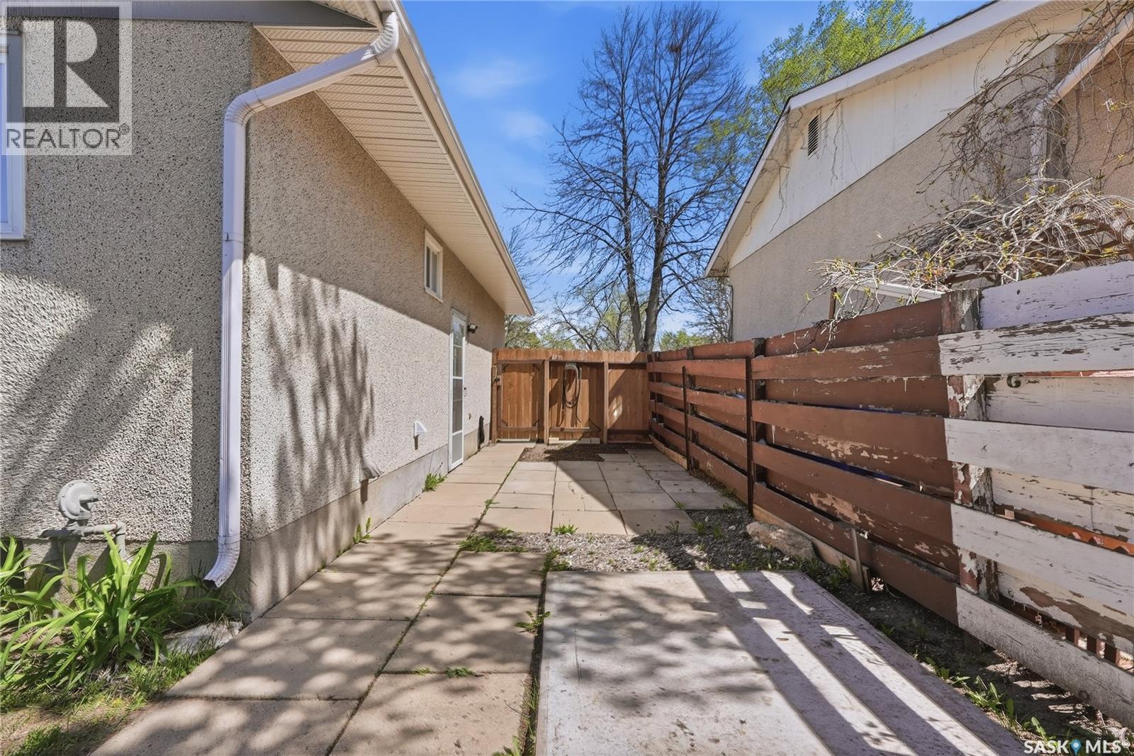 229 Acadia Place, Saskatoon, SK - Outdoor