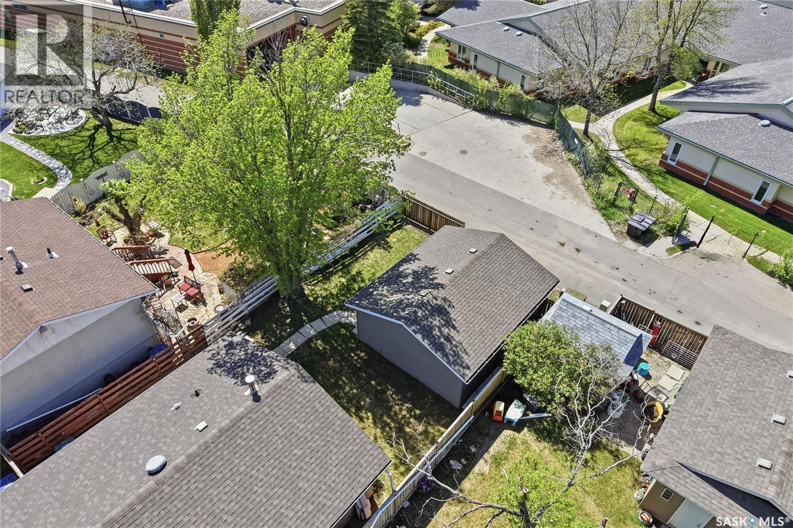 229 Acadia Place, Saskatoon, SK - Outdoor