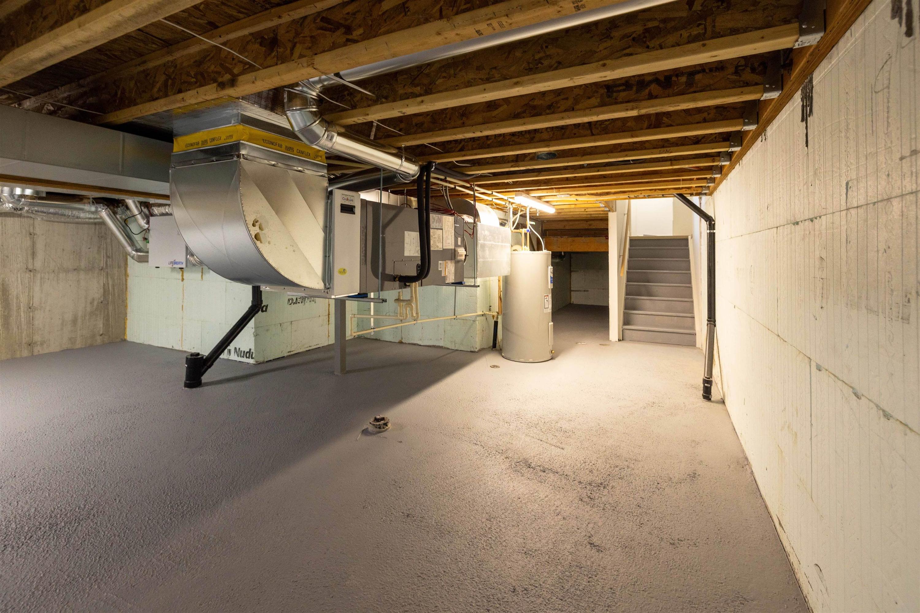 828 Weiler Boulevard, Thunder Bay, ON - Indoor Photo Showing Basement