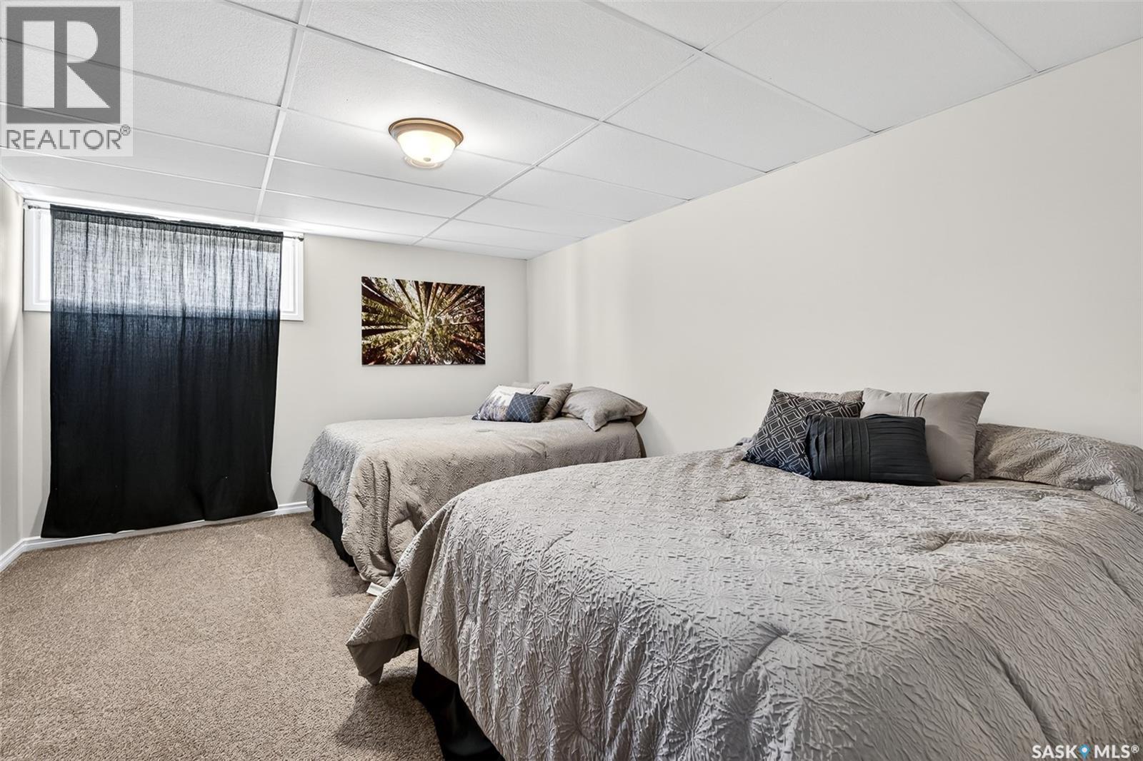 66 Everton Crescent, Moose Jaw, SK - Indoor Photo Showing Bedroom