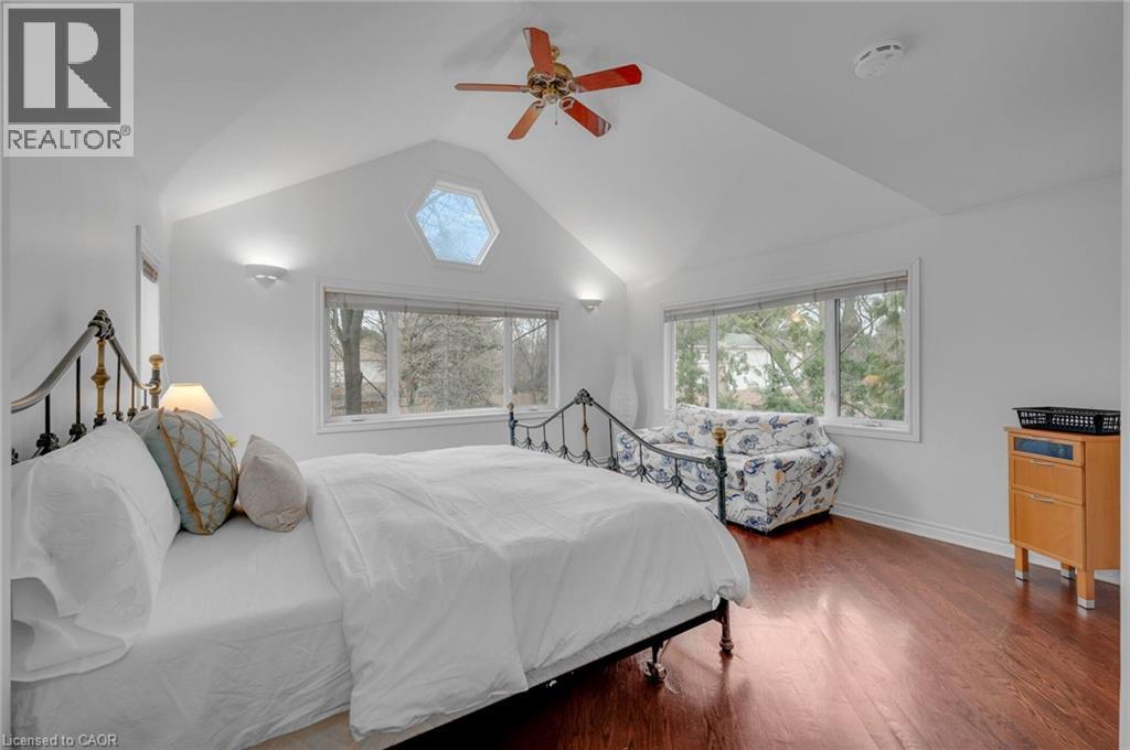6366 Miller'S Grove, Mississauga, ON - Indoor Photo Showing Bedroom