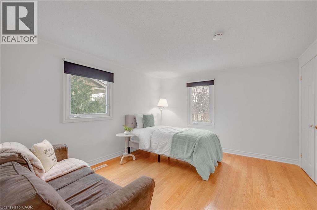 6366 Miller'S Grove, Mississauga, ON - Indoor Photo Showing Bedroom