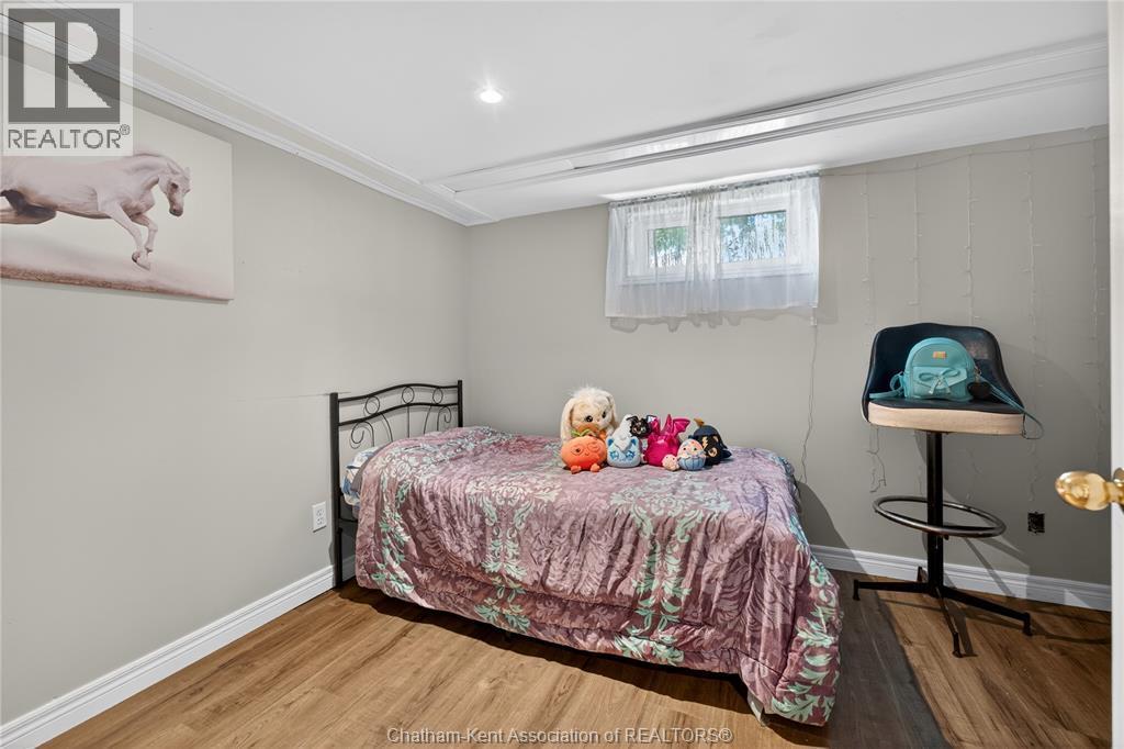944 Mcnaughton Avenue, Chatham, ON - Indoor Photo Showing Bedroom