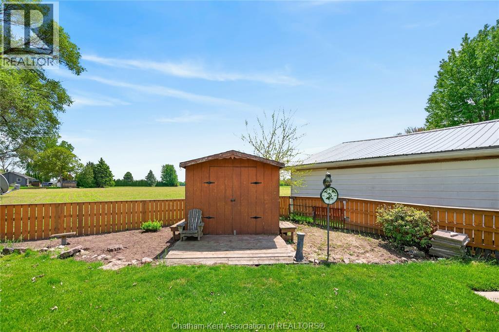 944 Mcnaughton Avenue, Chatham, ON - Outdoor
