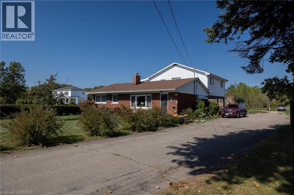206 King Street, Burford, ON - Outdoor
